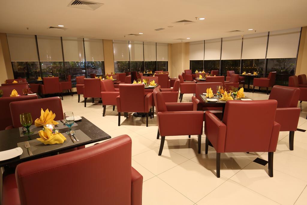 Raia Hotel & Convention Centre Terengganu Kuala Terengganu Ngoại thất bức ảnh
