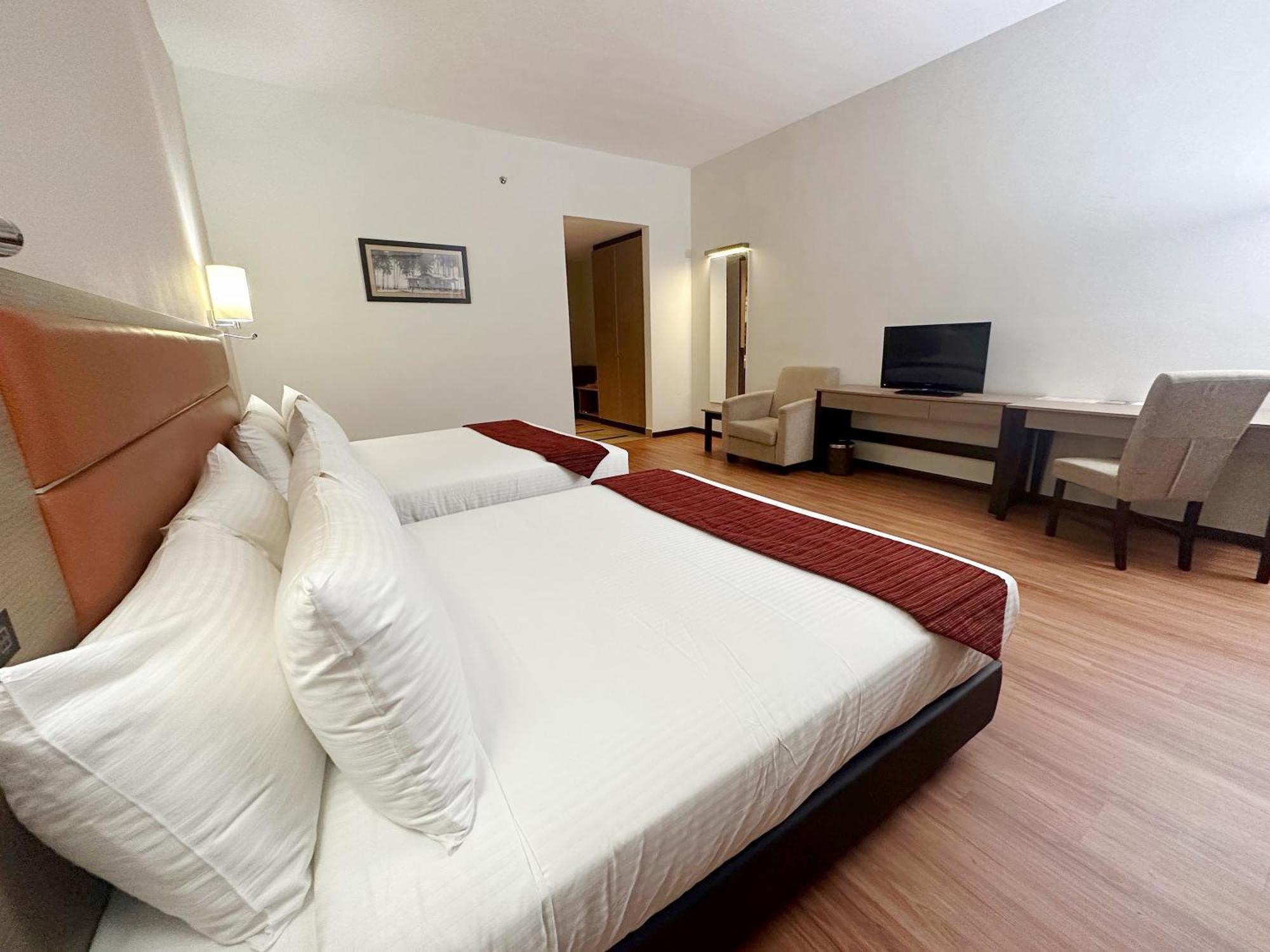 Raia Hotel & Convention Centre Terengganu Kuala Terengganu Ngoại thất bức ảnh
